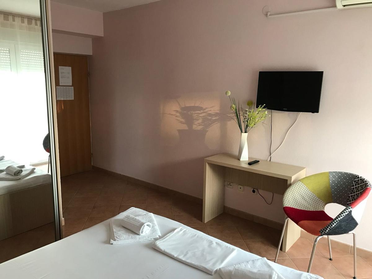Guest House Ivo Stobreč エクステリア 写真